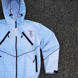The Ultimate Raincoat – Image 4