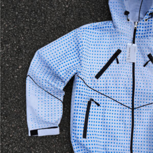 The Ultimate Raincoat – Image 6
